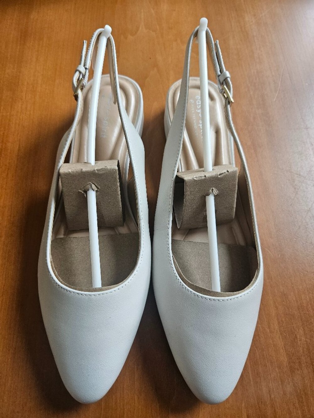 Easy Spirit Cassius Ivory 9M